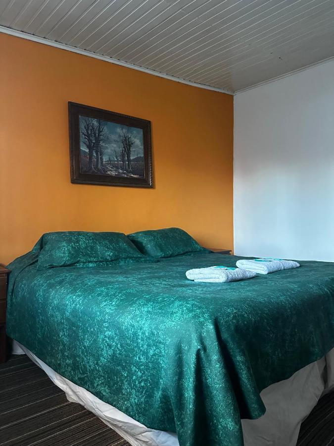 Amancay Hostal Patagonico Hotel El Calafate Luaran gambar