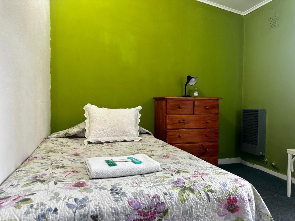 Amancay Hostal Patagonico Hotel El Calafate Luaran gambar